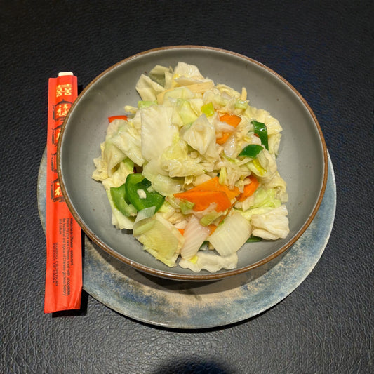 54. Gewokte witte kool met diverse groentjes