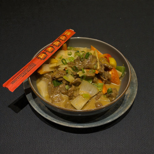 35. Rundsvlees met diverse groenten in currysaus