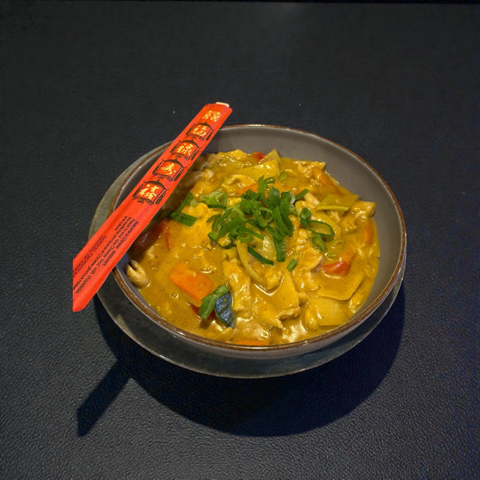 27. Kip met diverse groenten in currysaus